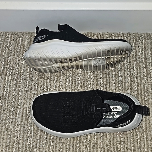 Skechers Boy's Ultra Flex 2.0-Mirkon Sneaker size 11C - Picture 5 of 5